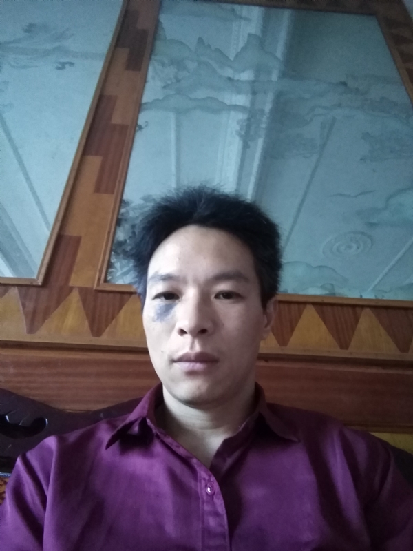 风中落叶的第一张照片--赣州中老年相亲网