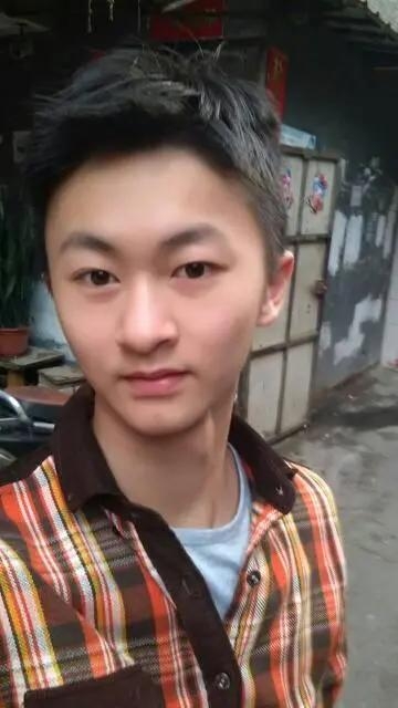 才不会的第一张照片--赣州中老年相亲网