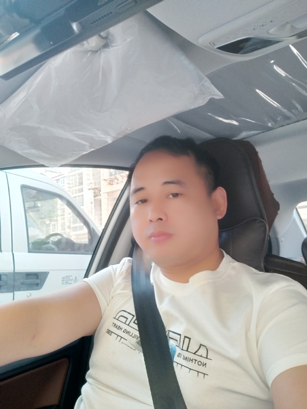 有你就好的第三张照片--赣州中老年相亲网