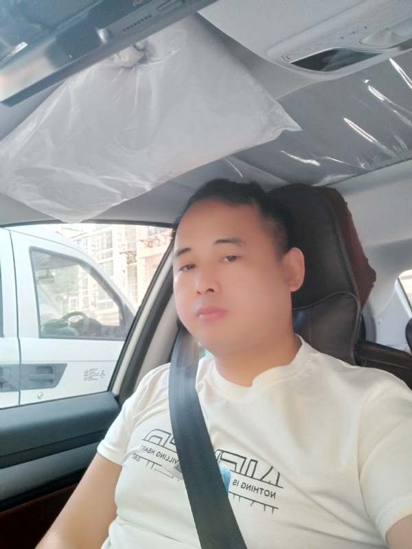 有你就好的第五张照片--赣州中老年相亲网
