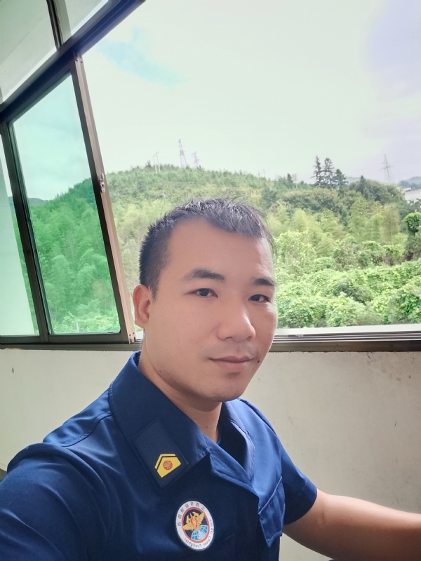 期待未来的第一张照片--赣州中老年相亲网